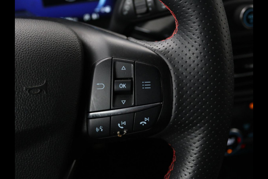 Ford Focus 1.0 EcoBoost ST Line X | Panoramadak | Stoel & stuurverwarming | Adaptive cruise | Camera | Carplay | Full LED | Trekhaak | Climate control | Navigatie