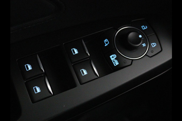 Ford Focus 1.0 EcoBoost ST Line X | Panoramadak | Stoel & stuurverwarming | Adaptive cruise | Camera | Carplay | Full LED | Trekhaak | Climate control | Navigatie
