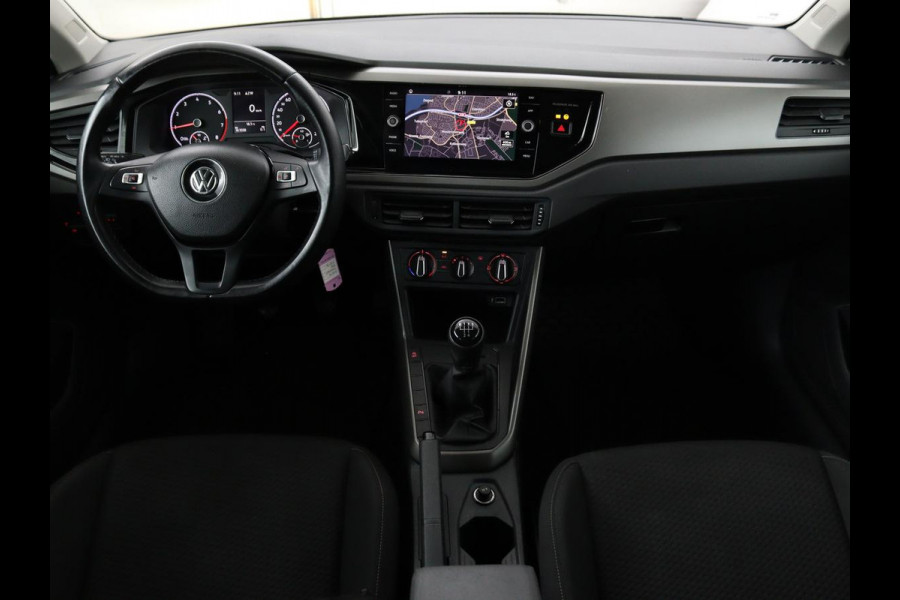 Volkswagen Polo 1.0 TSI Comfortline | Navigatie | Parkeerhulp | Cruise control | Airco | Dodehoek detectie | Bluetooth | 17'' lichtmetalen velgen