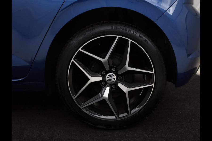 Volkswagen Polo 1.0 TSI Comfortline | Navigatie | Parkeerhulp | Cruise control | Airco | Dodehoek detectie | Bluetooth | 17'' lichtmetalen velgen