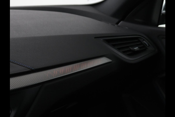 BMW 2 Serie Gran Coupé 218i M Sport | Stoelverwarming | Adaptive cruise | Carplay | Trekhaak | Sportstoelen | DAB | Half leder | Live Cockpit | Climate control