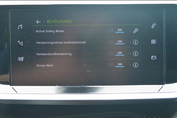 Peugeot e-208 EV Allure Pack 50 kWh | € 13.140,- excl. BTW | Parkeercamera