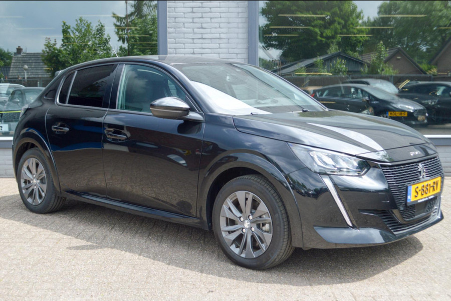 Peugeot e-208 EV Allure Pack 50 kWh | € 13.140,- excl. BTW | Parkeercamera