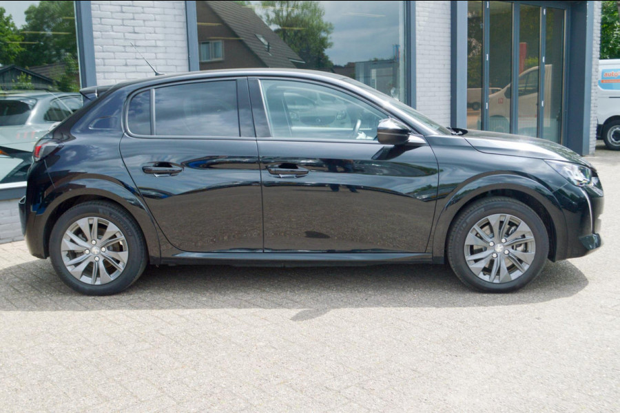 Peugeot e-208 EV Allure Pack 50 kWh | € 13.140,- excl. BTW | Parkeercamera