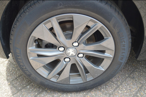 Peugeot e-208 EV Allure Pack 50 kWh | € 13.140,- excl. BTW | Parkeercamera