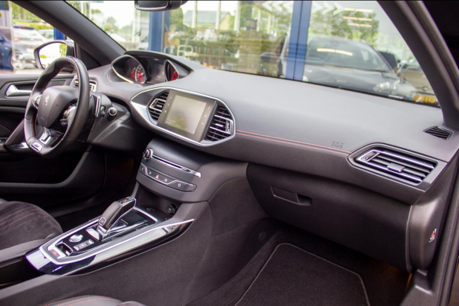 Peugeot 308 SW 1.6 e-THP GT 225 | Prijs rijklaar incl. 12 mnd garantie| LMV NAVI Trekhaak Keyless Stoelverwaring + Stoelmassage