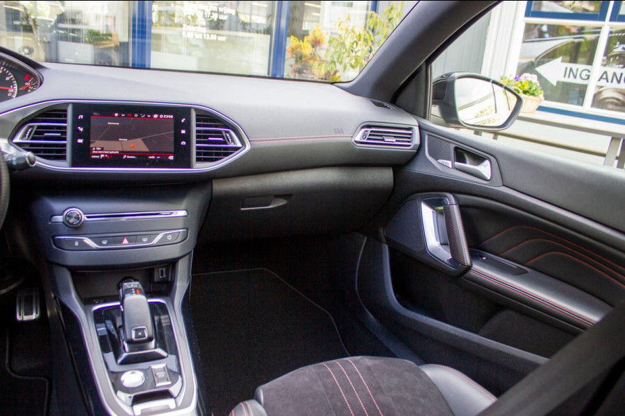 Peugeot 308 SW 1.6 e-THP GT 225 | Prijs rijklaar incl. 12 mnd garantie| LMV NAVI Trekhaak Keyless Stoelverwaring + Stoelmassage