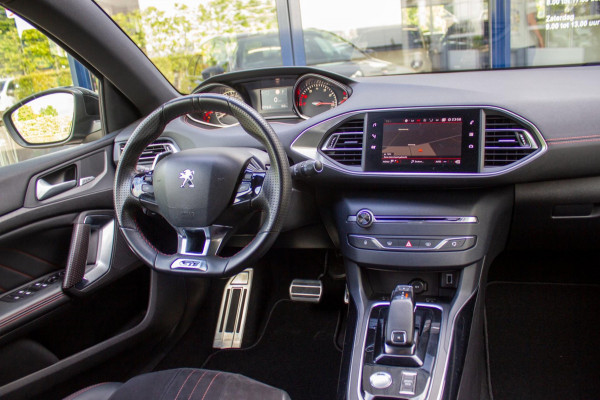 Peugeot 308 SW 1.6 e-THP GT 225 | Prijs rijklaar incl. 12 mnd garantie| LMV NAVI Trekhaak Keyless Stoelverwaring + Stoelmassage