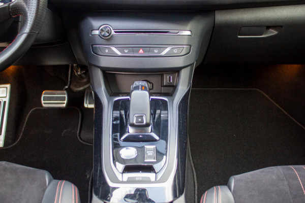 Peugeot 308 SW 1.6 e-THP GT 225 | Prijs rijklaar incl. 12 mnd garantie| LMV NAVI Trekhaak Keyless Stoelverwaring + Stoelmassage
