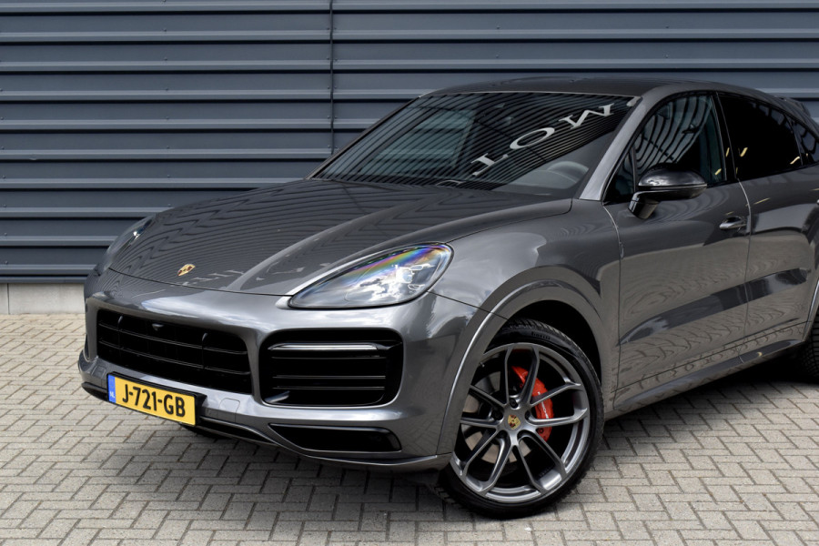 Porsche Cayenne Coupé 3.0 E-Hybrid 462pk Lightweight Package | Carbon Exterieur | Carbon Dak | 22'' GT Design Wielen | Sportuitlaat |