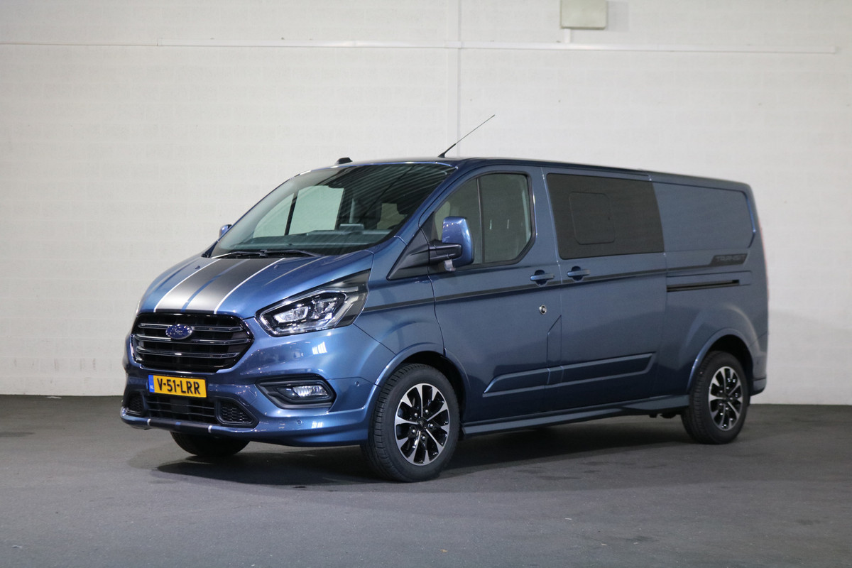 Ford Transit Custom 2.0 TDci 185pk L2 H1 Sport DC Airco Trekhaak Navigatie Ford Transit Custom 2.0 TDci 185pk L2 H1 Sport DC Airco Trekhaak Navigatie