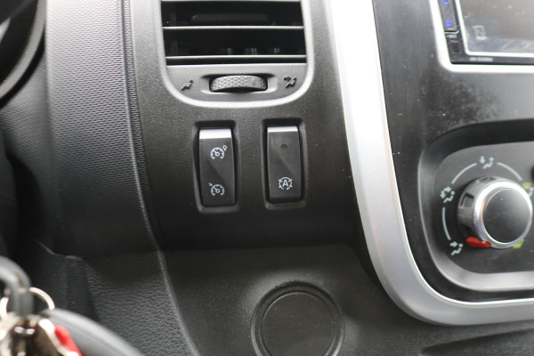 Renault Trafic 2.0 dCi 145pk L2 H1 Airco Imperiaal Trekhaak