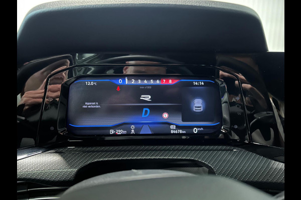 Volkswagen Golf 2.0 TSI R 4Motion | AKRAPOVIC | IQ LIGHTS | HARMAN KARDON | PANO