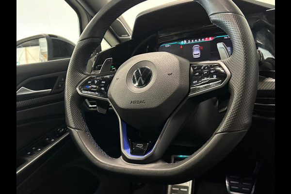 Volkswagen Golf 2.0 TSI R 4Motion | AKRAPOVIC | IQ LIGHTS | HARMAN KARDON | PANO