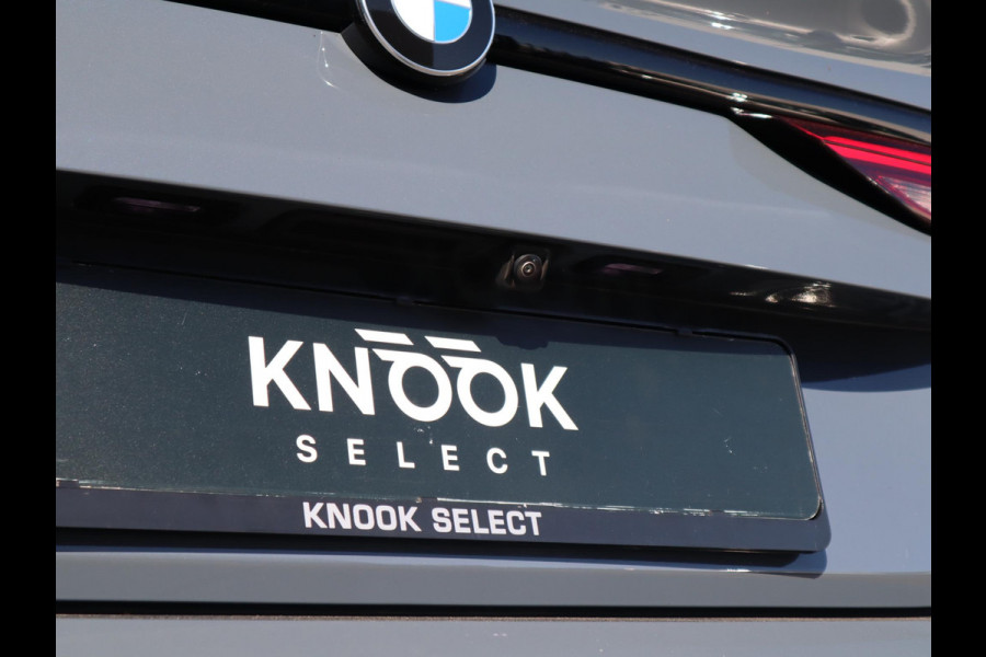 BMW 2 Serie Gran Coupé 220i M Sport High Executive | Panodak | Stuurwiel verwarmd | ambient |