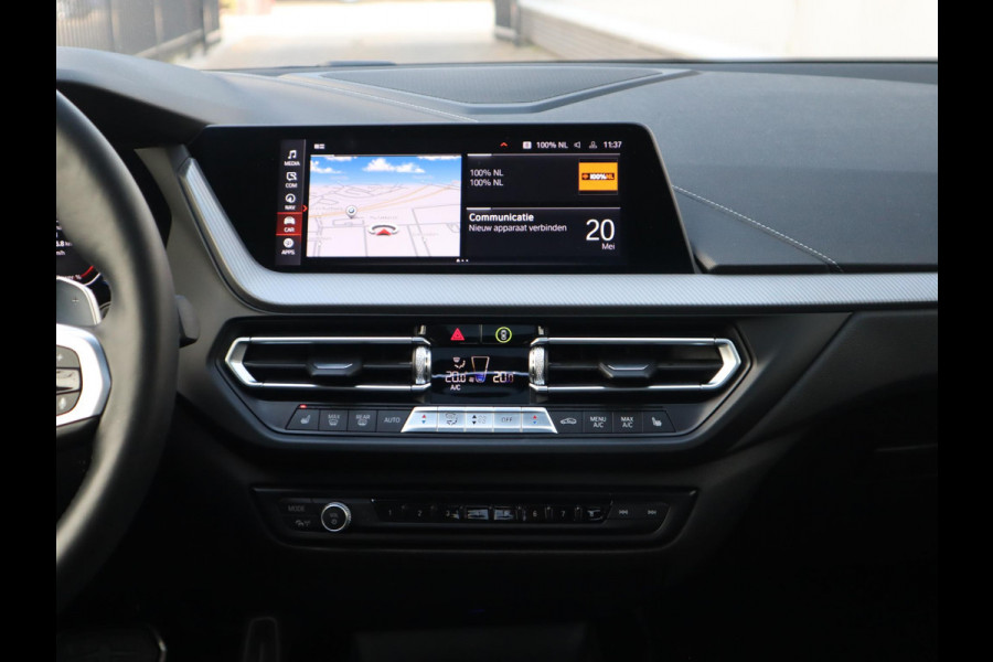 BMW 2 Serie Gran Coupé 220i M Sport High Executive | Panodak | Stuurwiel verwarmd | ambient |