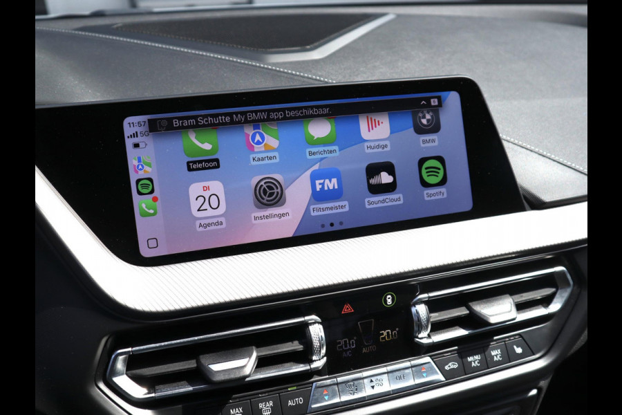 BMW 2 Serie Gran Coupé 220i M Sport High Executive | Panodak | Stuurwiel verwarmd | ambient |