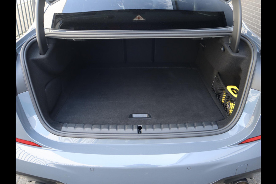 BMW 2 Serie Gran Coupé 220i M Sport High Executive | Panodak | Stuurwiel verwarmd | ambient |