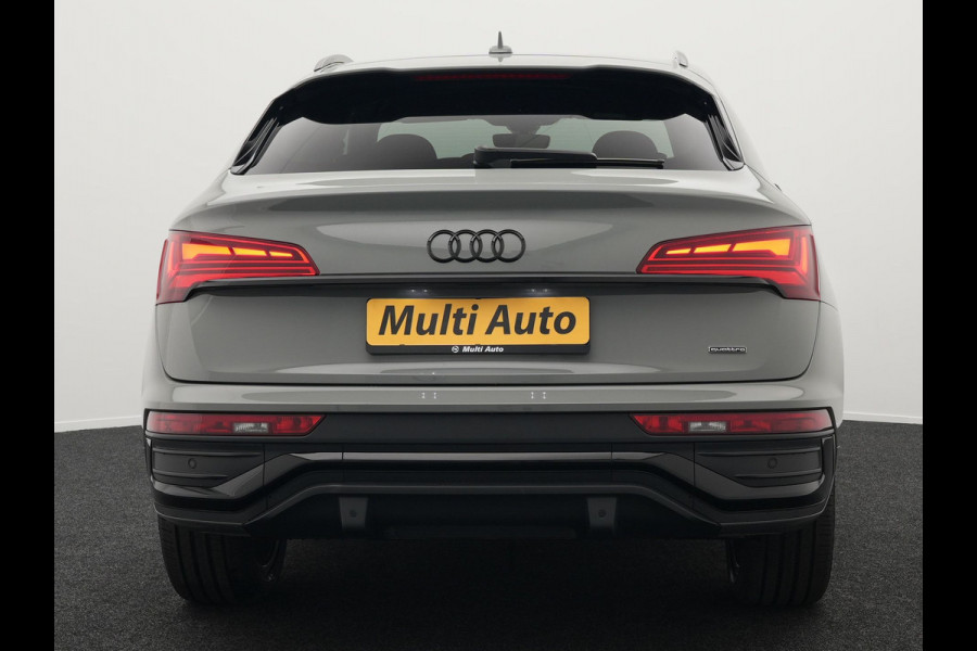 Audi Q5 Sportback 50 TFSI e S Line Plug In Hybrid Dealer O.H PHEV | Trekhaak af Fabriek | Adaptive Cruise | Matrix LED | 20"L.M | Lederen Sportstoelen Verwarmd | Virtual | Keyless |