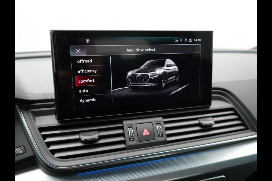 Audi Q5 Sportback 50 TFSI e S Line Plug In Hybrid Dealer O.H PHEV | Trekhaak af Fabriek | Adaptive Cruise | Matrix LED | 20"L.M | Lederen Sportstoelen Verwarmd | Virtual | Keyless |