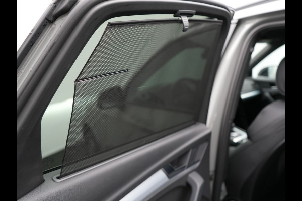 Audi Q5 Sportback 50 TFSI e S Line Plug In Hybrid Dealer O.H PHEV | Trekhaak af Fabriek | Adaptive Cruise | Matrix LED | 20"L.M | Lederen Sportstoelen Verwarmd | Virtual | Keyless |