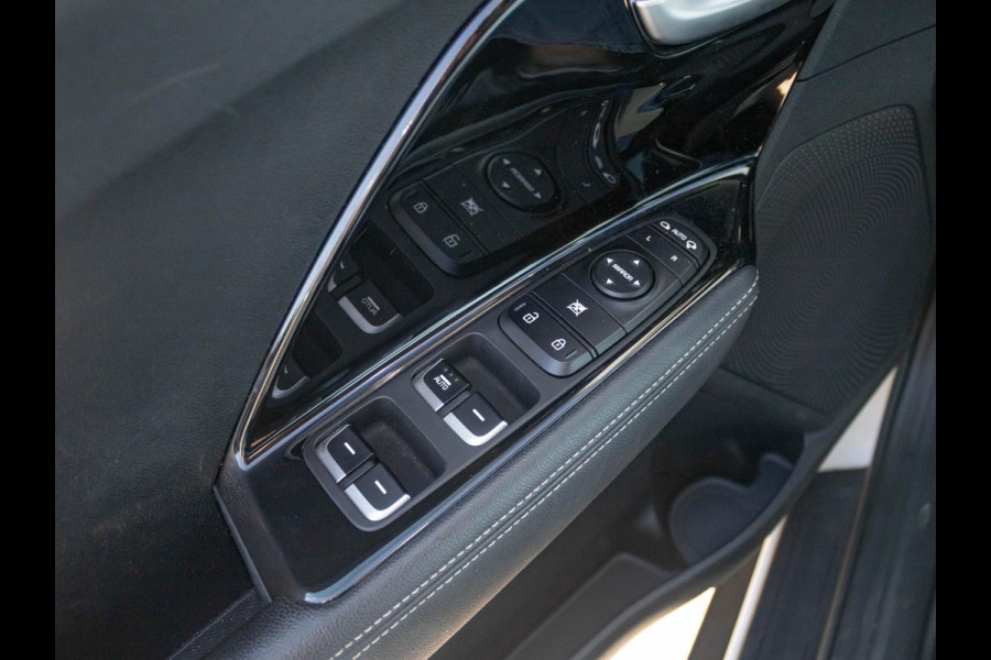 Kia Niro 1.6 GDi PHEV DynamicLine l Navigatie l Achteruitrijcamera l