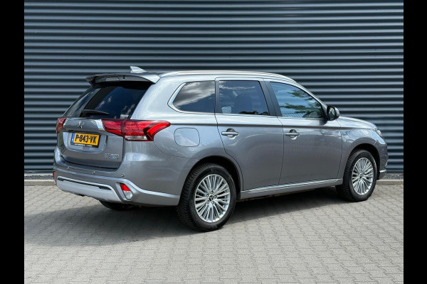 Mitsubishi Outlander 2.4 Intense Plug in Hybrid 225pk PHEV | Trekhaak Afneembaar | Carplay | Parkeersensoren | Stoelverwarming | Camera | Cruise Control | Climate Control | DAB |