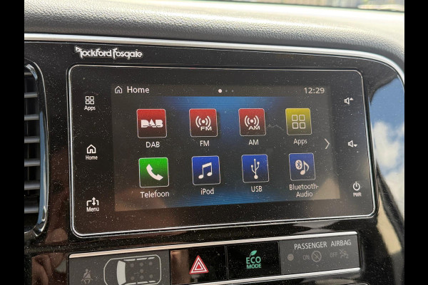 Mitsubishi Outlander 2.4 Intense Plug in Hybrid 225pk PHEV | Trekhaak Afneembaar | Carplay | Parkeersensoren | Stoelverwarming | Camera | Cruise Control | Climate Control | DAB |