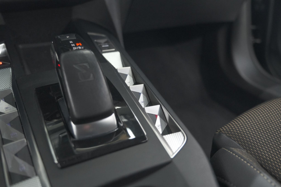DS DS 3 Crossback E-Tense So Chic 50 kWh | Camera | Dodehoekdetectie | Apple Carplay