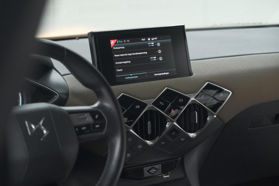 DS DS 3 Crossback E-Tense So Chic 50 kWh | Camera | Dodehoekdetectie | Apple Carplay