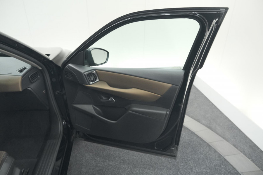 DS DS 3 Crossback E-Tense So Chic 50 kWh | Camera | Dodehoekdetectie | Apple Carplay