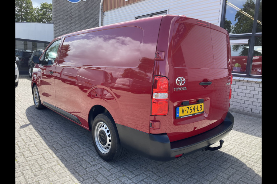 Toyota ProAce Worker 1.6 D-4D Cool Comfort Long L3H1 / rijklaar € 17.950 ex btw / lease vanaf € 408 / airco / cruise / trekhaak 2000 kg / bijrijdersbank !
