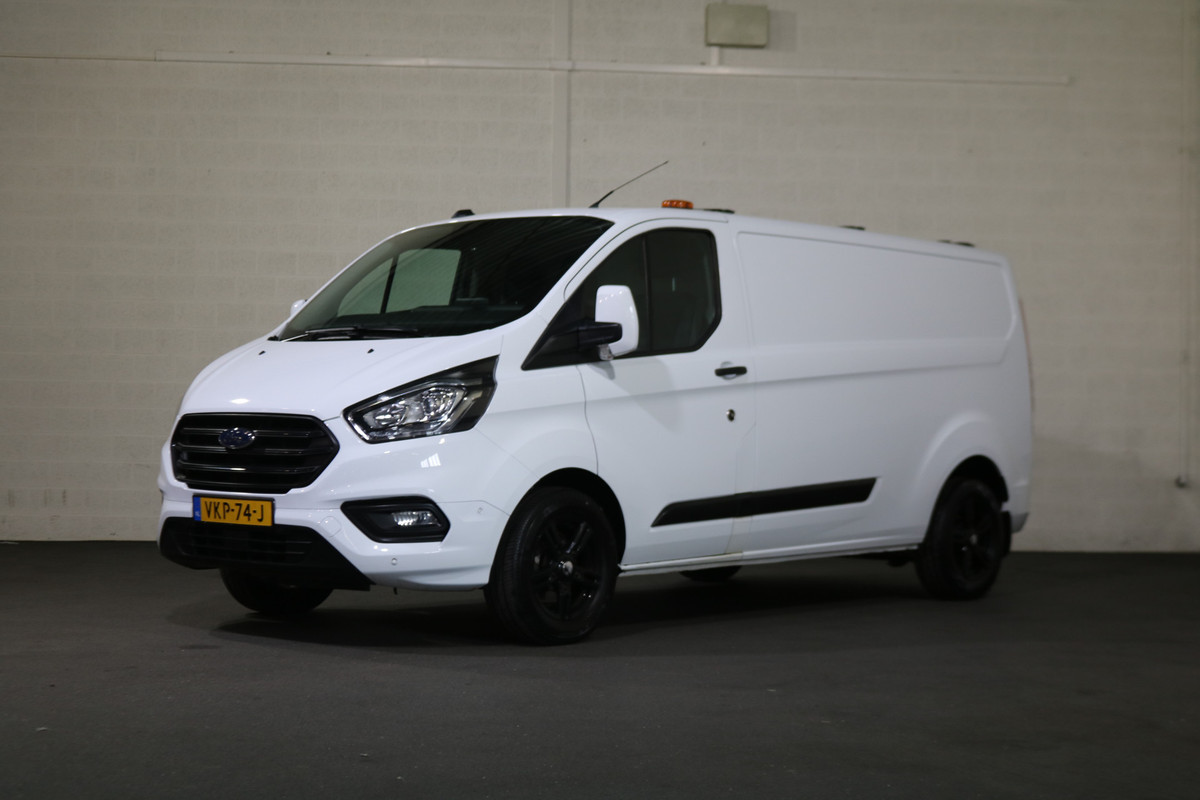 Ford Transit Custom 2.0 TDci 130pk L2 H1 Airco 2.8T Trekhaak Ford Transit Custom 2.0 TDci 130pk L2 H1 Airco 2.8T Trekhaak