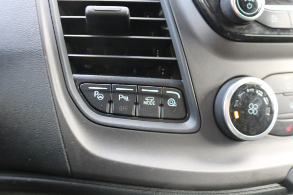 Ford Transit Custom 2.0 TDci 130pk L2 H1 Airco 2.8T Trekhaak