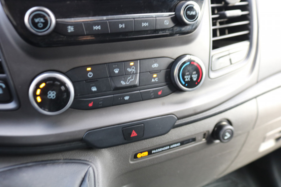 Ford Transit Custom 2.0 TDci 130pk L2 H1 Airco 2.8T Trekhaak