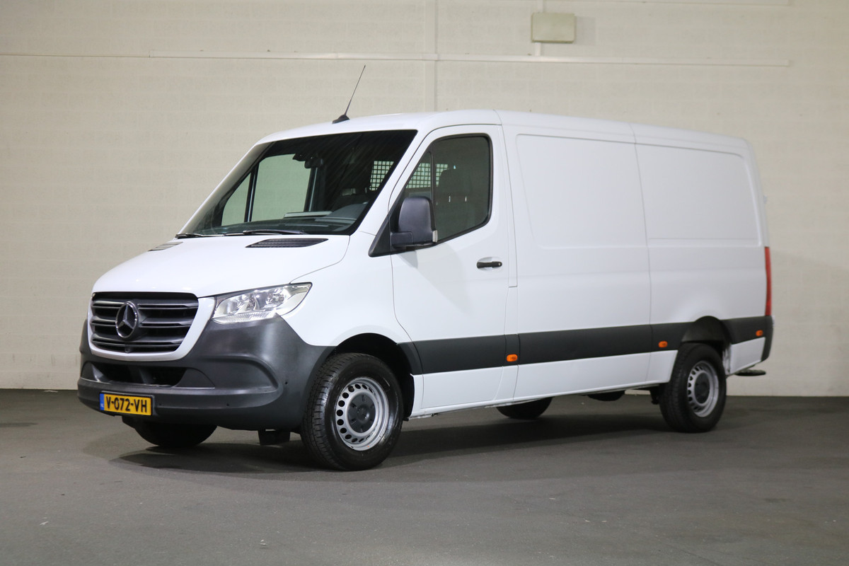 Mercedes-Benz Sprinter 314 CDI L2 H1 Automaat Airco Camera 2.8T Trekhaak Mercedes-Benz Sprinter 314 CDI L2 H1 Automaat Airco Camera 2.8T Trekhaak