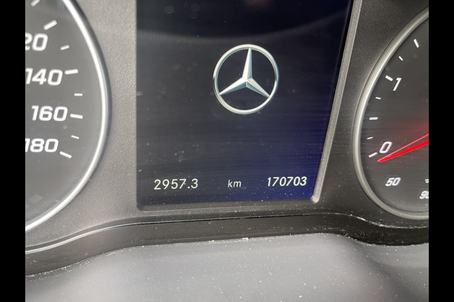 Mercedes-Benz Sprinter 516 2.2 CDI L2H2 dubbellucht / vaste prijs rijklaar € 26.950 ex btw / lease vanaf € / euro 6 / bpm vrij / tegen een meerprijs kunnen wij een trekhaak 3500 kg monteren !