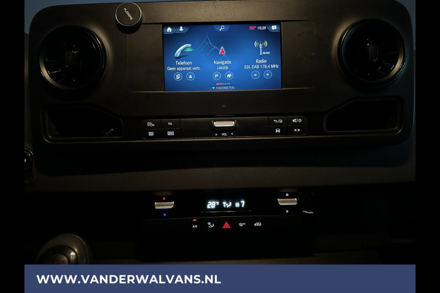 Mercedes-Benz Sprinter 316 CDI 164pk L3H2 Euro6 Airco | Camera | Navigatie | Apple Carplay | Cruisecontrol Android Auto, Chauffeursstoel, Stoelverwarming, Parkeersensoren, Bijrijdersbank
