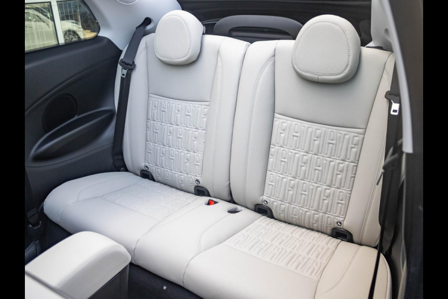 Fiat 500E CABRIO La Prima 42 kWh | By Bocelli | Leder | 17" | Navi | Winter Pack |