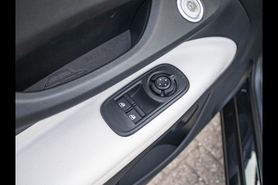 Fiat 500E CABRIO La Prima 42 kWh | By Bocelli | Leder | 17" | Navi | Winter Pack |