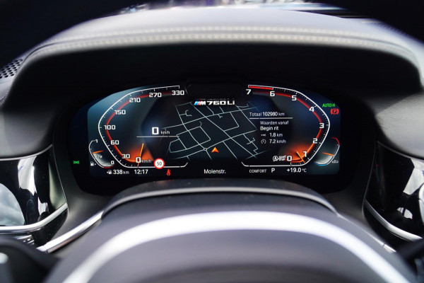 BMW 7 Serie M760Li xDrive High Executive | Massage | TV | Koelbox | HuD | BMW Drive Assisted | 360 cam | Stoelkoeling | Bowers |