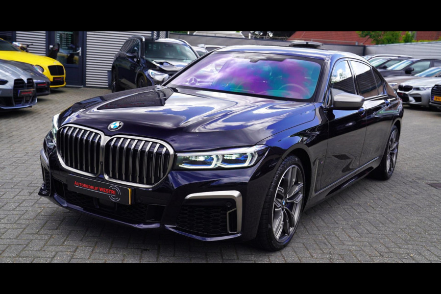 BMW 7 Serie M760Li xDrive High Executive | Massage | TV | Koelbox | HuD | BMW Drive Assisted | 360 cam | Stoelkoeling | Bowers |