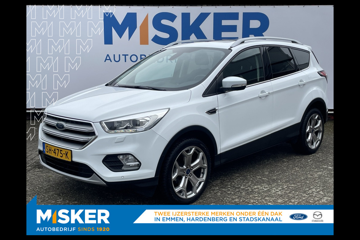 Ford Kuga 1.5 EcoB. Titanium TREKHAAK/PANO/CAMERA/ELEKTR.ACHTERKLEP/XENON