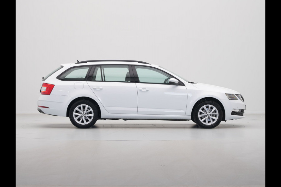 Škoda Octavia Combi 1.5 TSI 150pk DSG Greentech Ambition Navigatie Carplay Clima Pdc Cruise DAB 201
