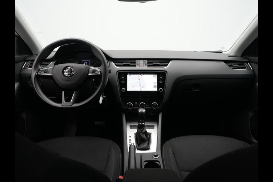 Škoda Octavia Combi 1.5 TSI 150pk DSG Greentech Ambition Navigatie Carplay Clima Pdc Cruise DAB 201