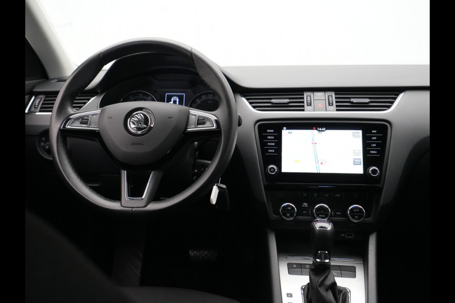 Škoda Octavia Combi 1.5 TSI 150pk DSG Greentech Ambition Navigatie Carplay Clima Pdc Cruise DAB 201