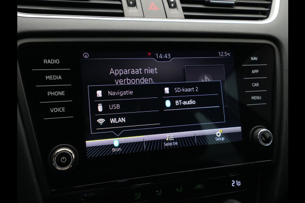 Škoda Octavia Combi 1.5 TSI 150pk DSG Greentech Ambition Navigatie Carplay Clima Pdc Cruise DAB 201