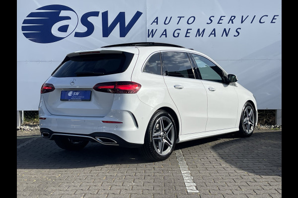 Mercedes-Benz B-Klasse 200 AMG Line | Pano | Trekhaak | Camera | Ambient Light | Dodehoek | Keyless