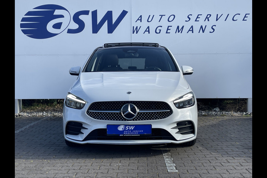 Mercedes-Benz B-Klasse 200 AMG Line | Pano | Trekhaak | Camera | Ambient Light | Dodehoek | Keyless
