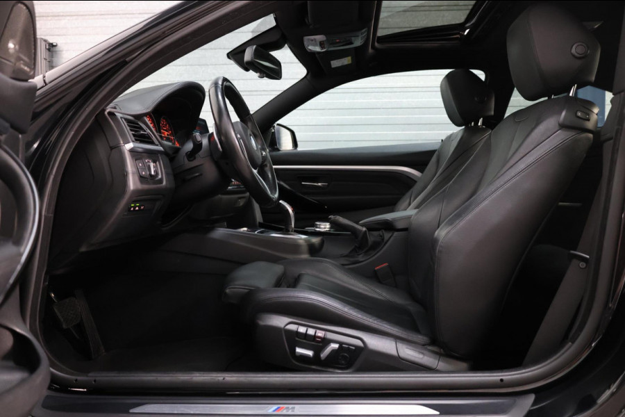 BMW 4 Serie Coupé 440i M-Sport ARMYTRIX/LED/SCHUIFDAK/LEER+S.VERWARMING/20" LMV/CAM/CRUISE/ECC/12 MND GARANTIE!
